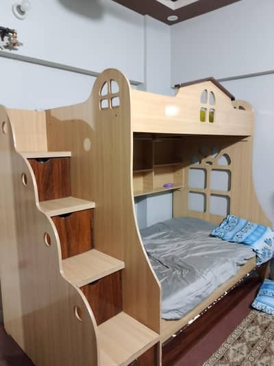 triple bed with 2 mattress