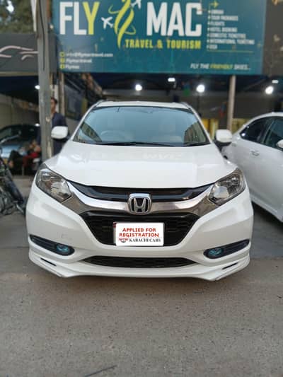 Honda Vezel Z Package 2014/2019 Pearl white