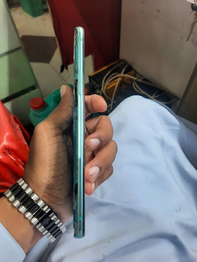 OnePlus 8T 2