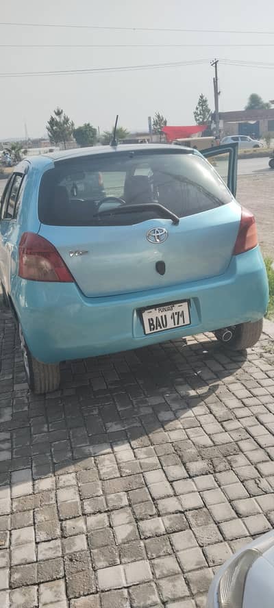 vitz 2005 model full option. purse start. 03322228232