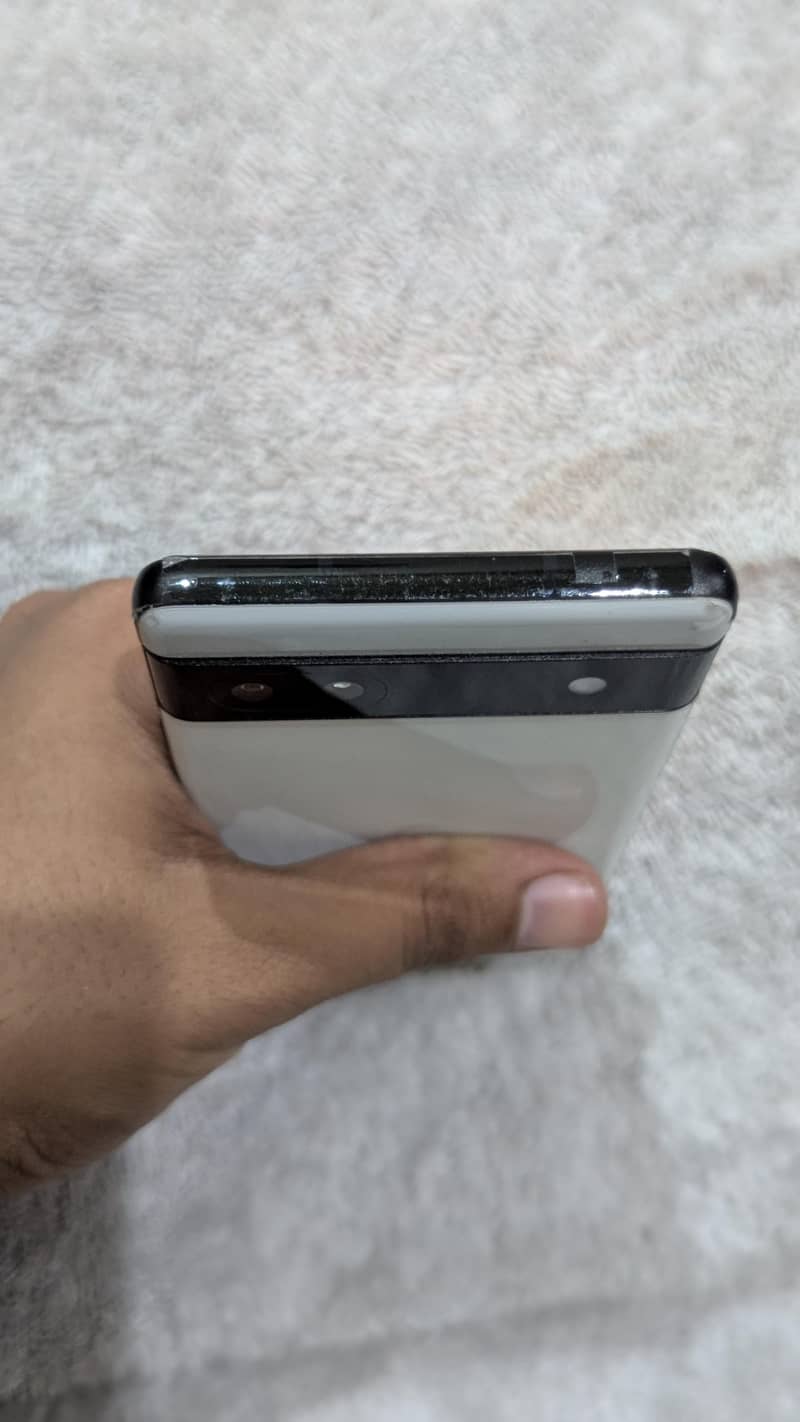 GOOGLE PIXEL 6a 3