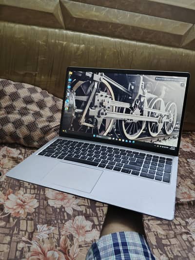 Dell Inspiron 15 (3511) | i7 11 Generation | 8 Gb Ram 512 Gb SSD NVME