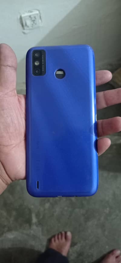 tecno spark 6go 4.64 GB all okay hy finger nhi Baki sub chata hy