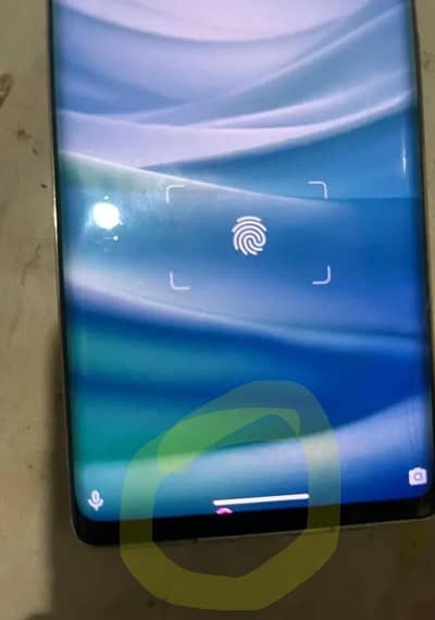 Aquos Sharp r6