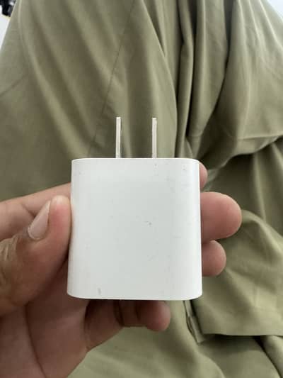 One month use brand new adopter 20w