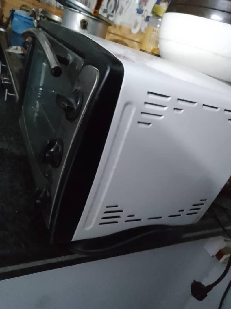 microwave 2