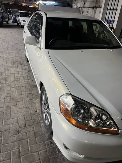 Toyota grande mark 11