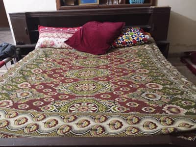 PURE WOOD BED FOR FAMILY GOOD CONDITION