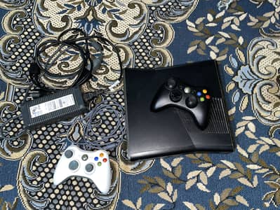 Xbox 360 slim (500gb)