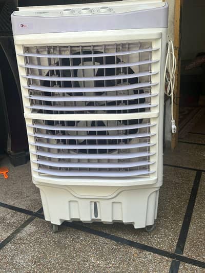 Air coler Available good condition