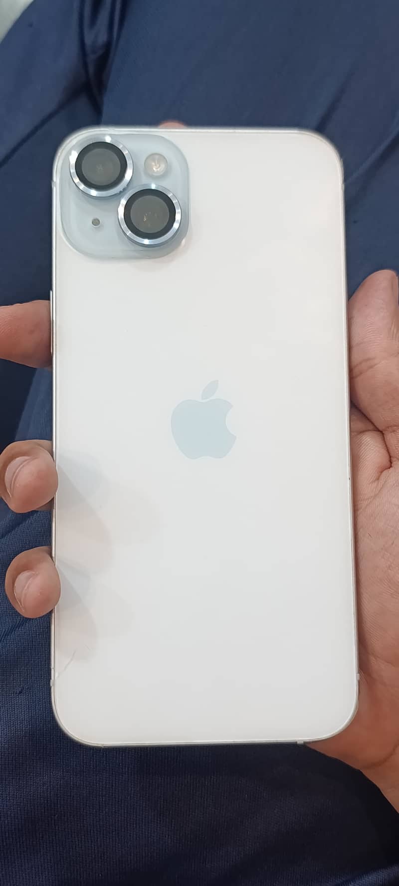 Apple iPhone 15 plus 3