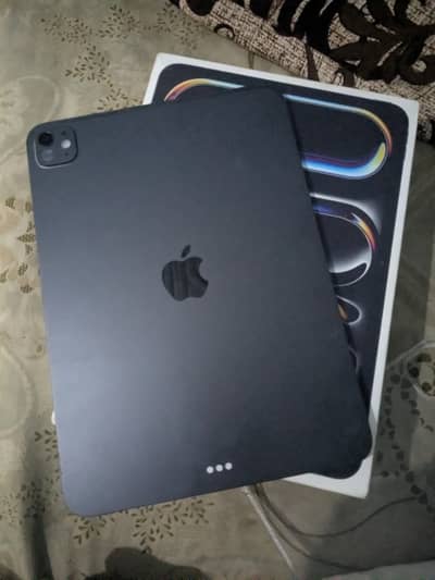iPad M5 Chip Brand New box pack