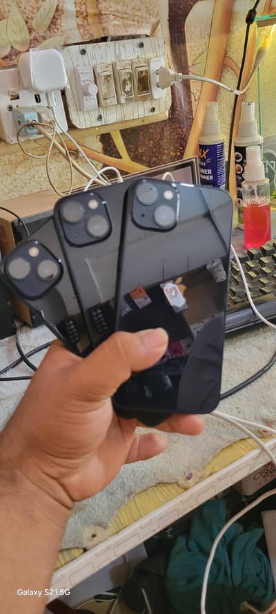 IPhone 13 jv
