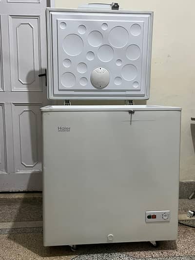 defreezer in very excellent condition  invertor