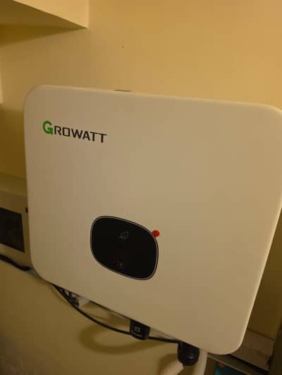 Growatt 10KW On-Grid Solar inverter (10KTLX-G3) - Prestine Condition