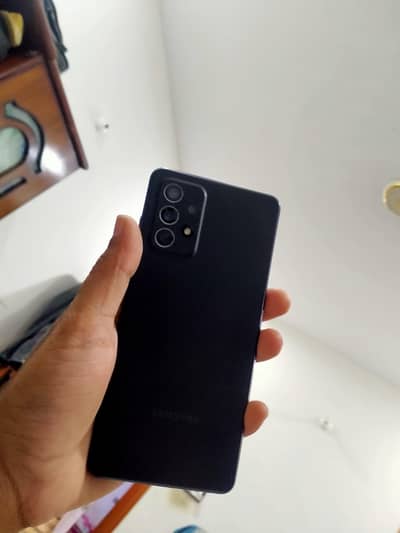 Samsung A72 Official Approved - Urgent Sell