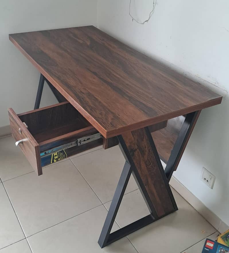 study/office Table 1