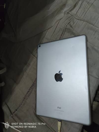 ipaid 8 Generation with Box Gaming PUBG King