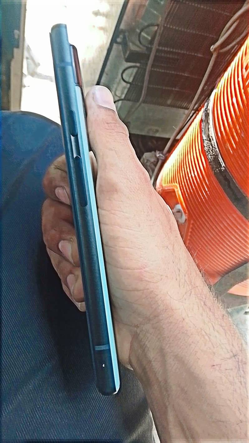 Google pixel 6a 4
