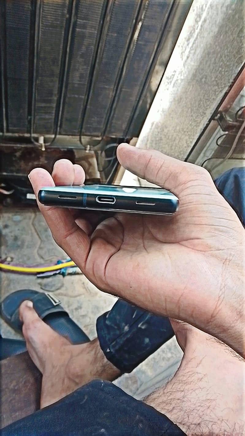 Google pixel 6a 5