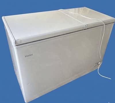10/10 condition deep freezer for sale
