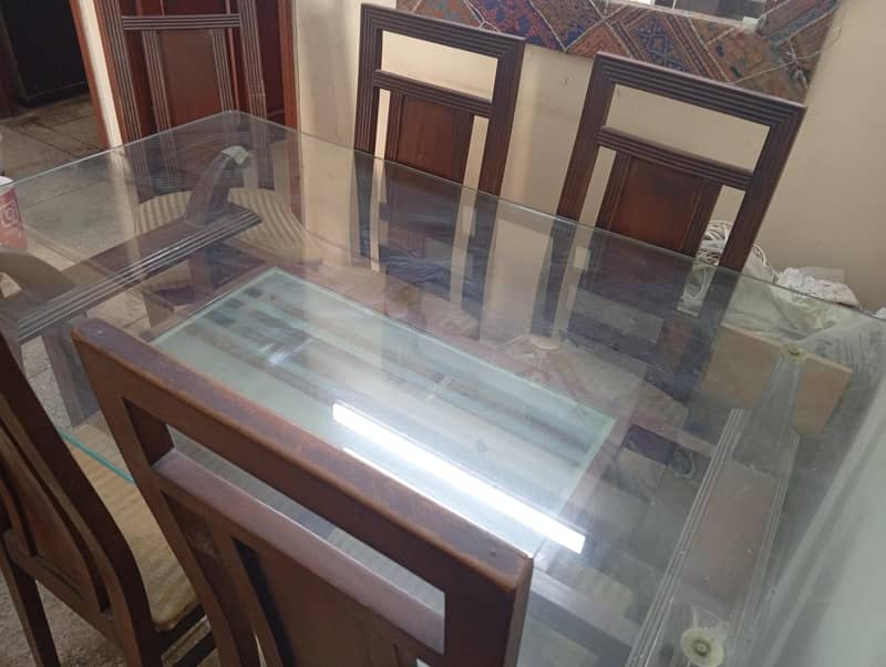 used dining table 0