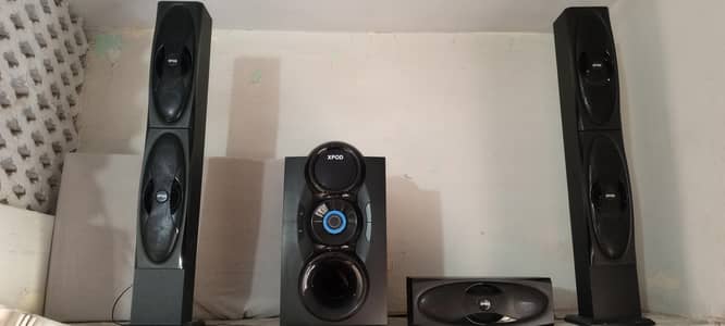 assalam o alaikum seeling my xpod ht 3 speakers mint condition