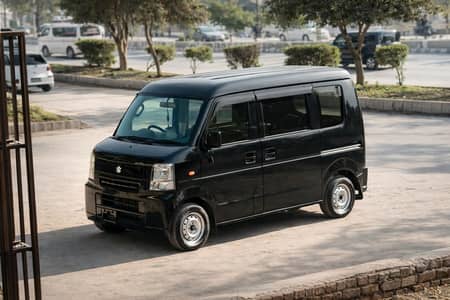 Suzuki Every 2012