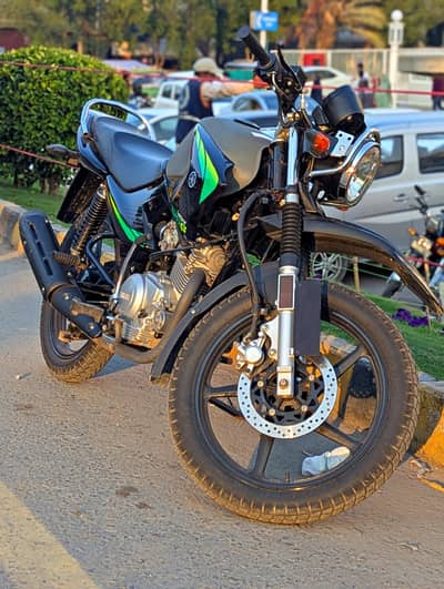 YBR 125 G Matt 2025
