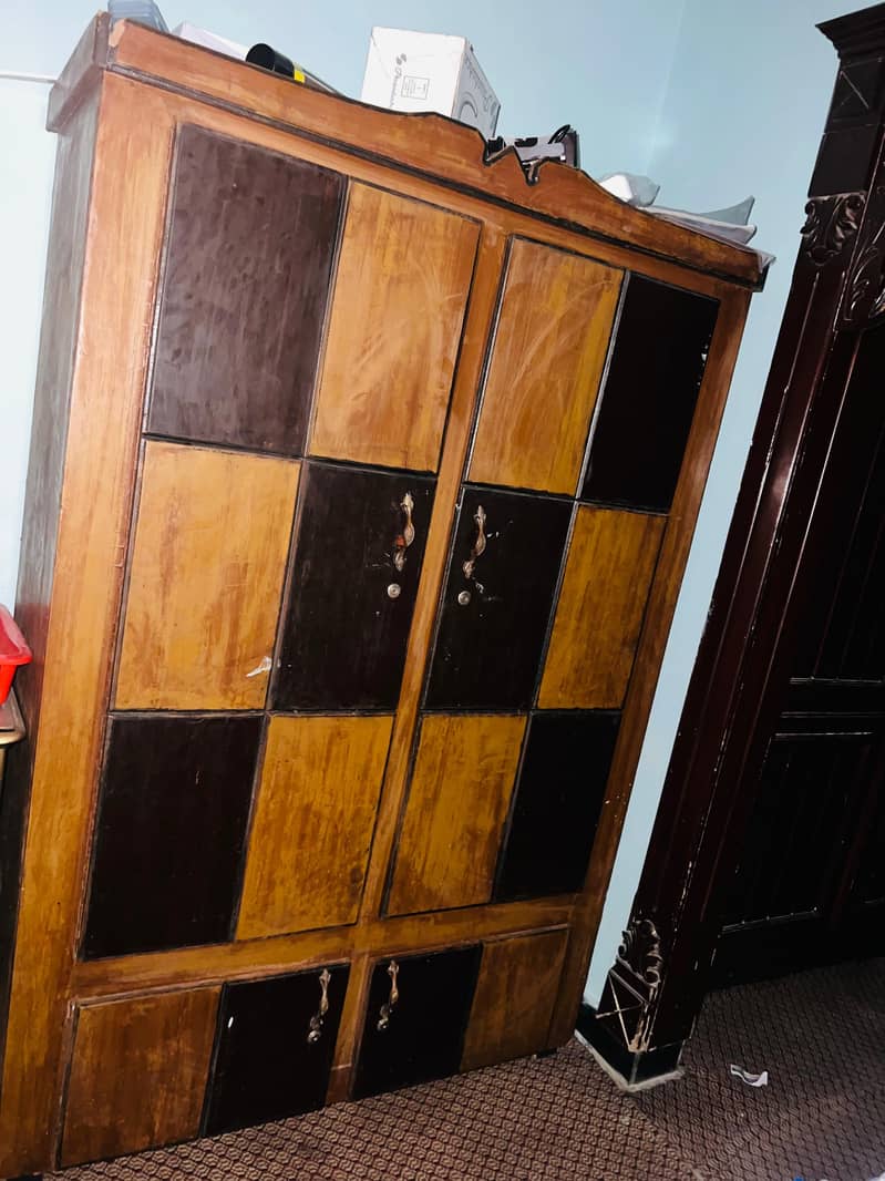 Wardrobe 0