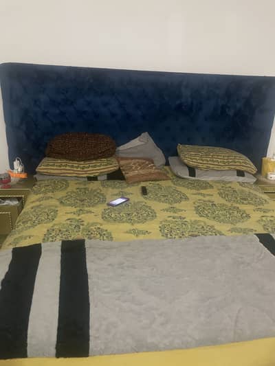 King size bed for sale