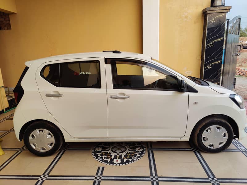 Daihatsu mira 2022/25 model 3
