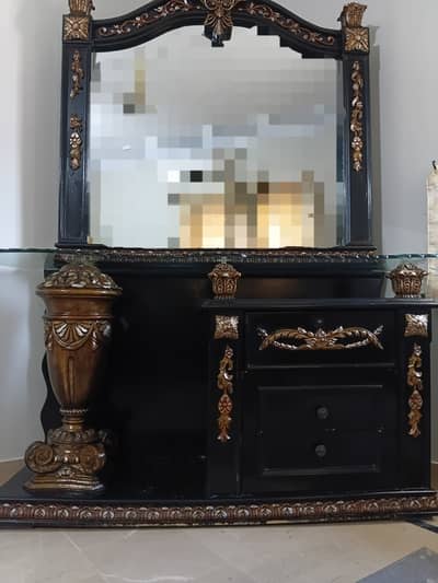 This is my dressing table black colour Im selling