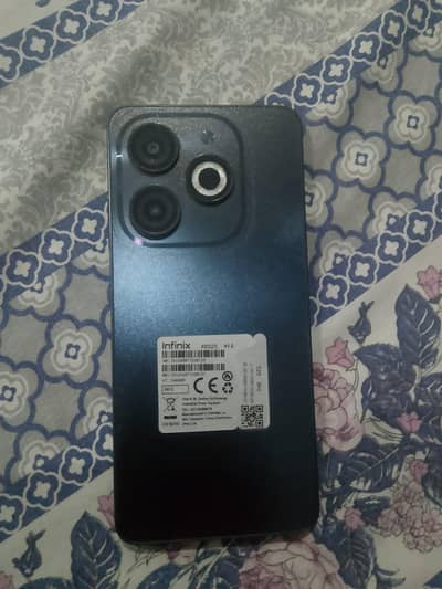 Infinix Smart 8 | 4GB 64GB | 10/10 Scratchless