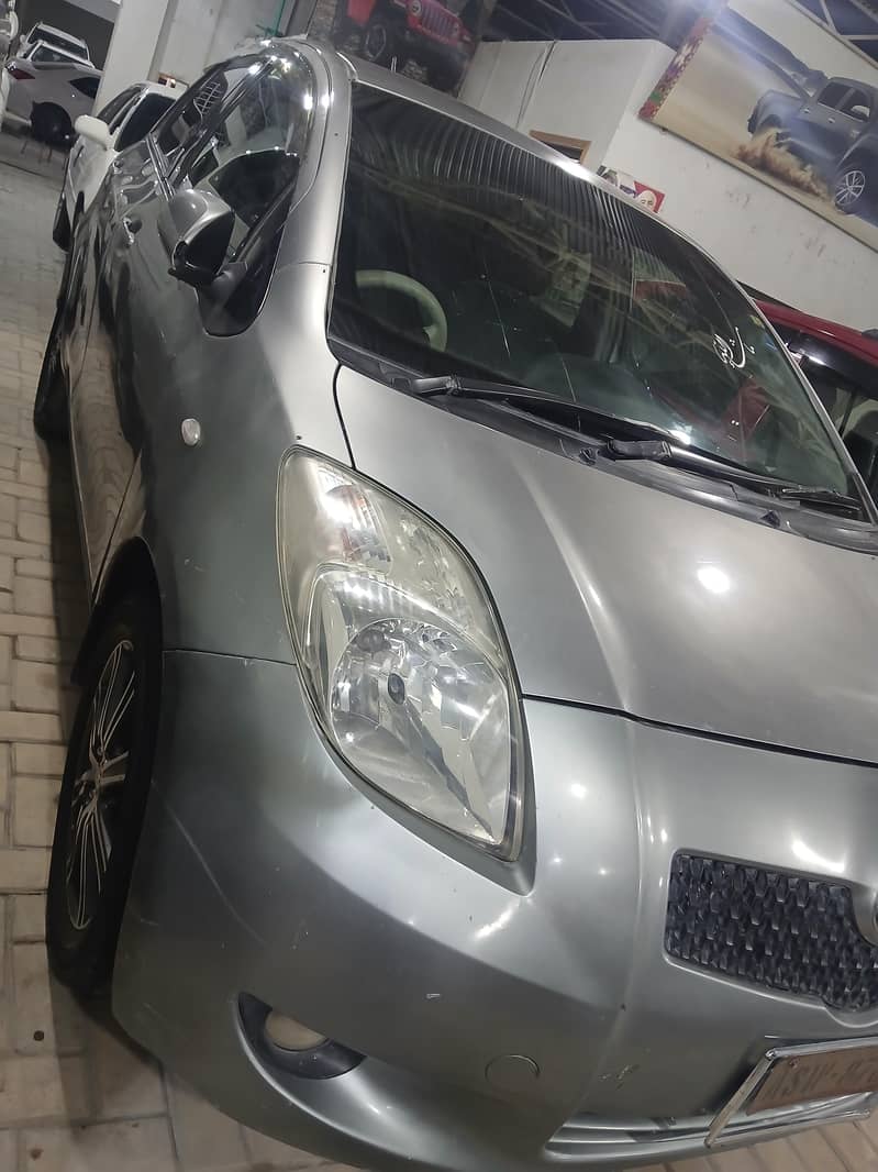 vitz 2006 1