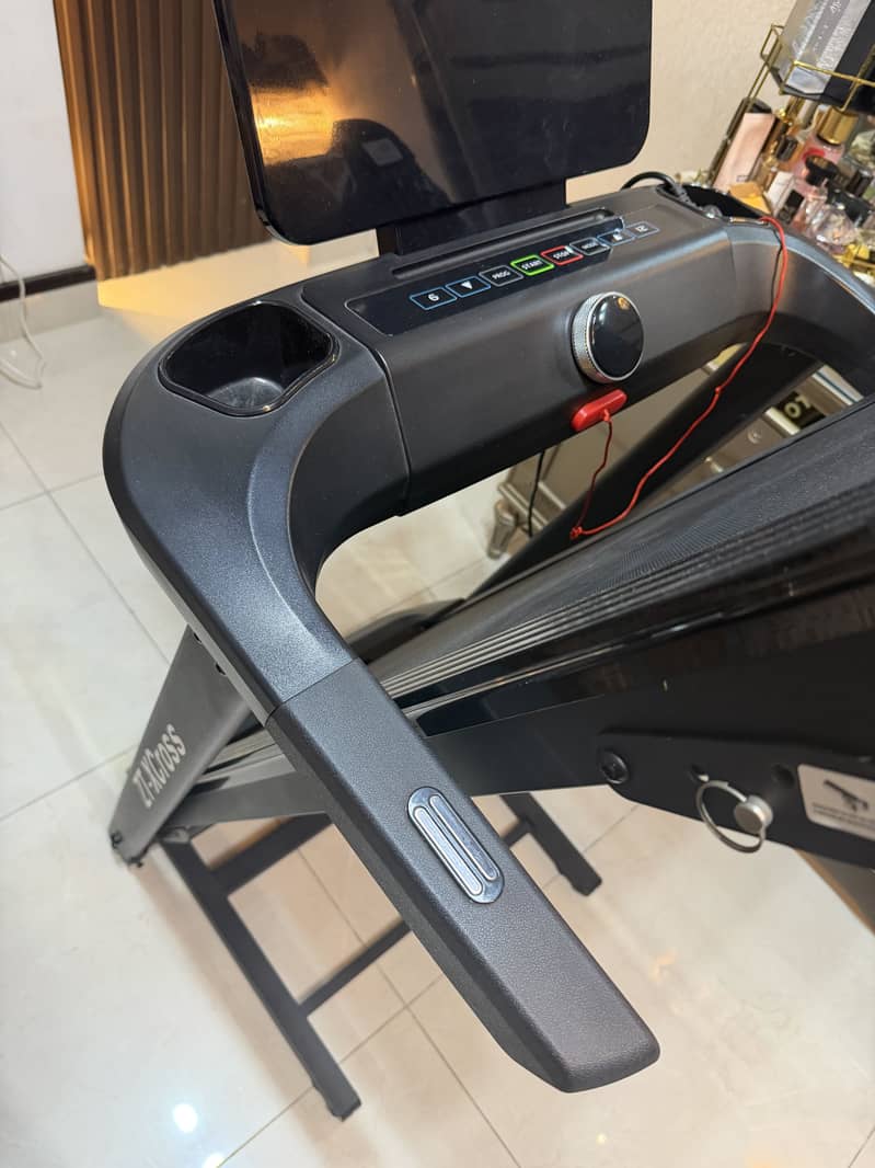 Treadmill 1