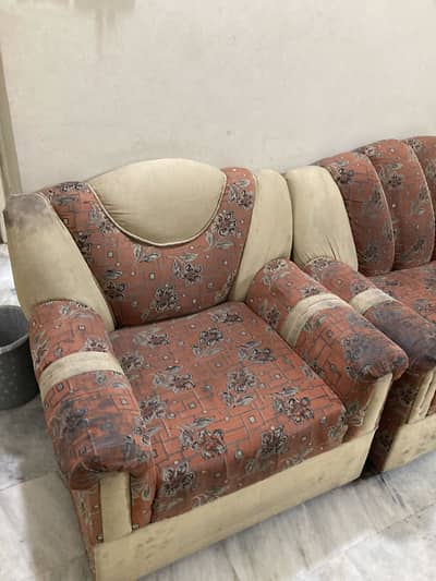 Sofa for sale 8 seet