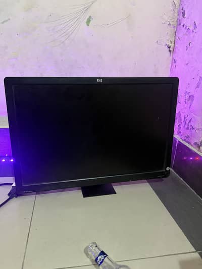 HP 22inch display for sale