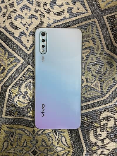 Vivo S1
