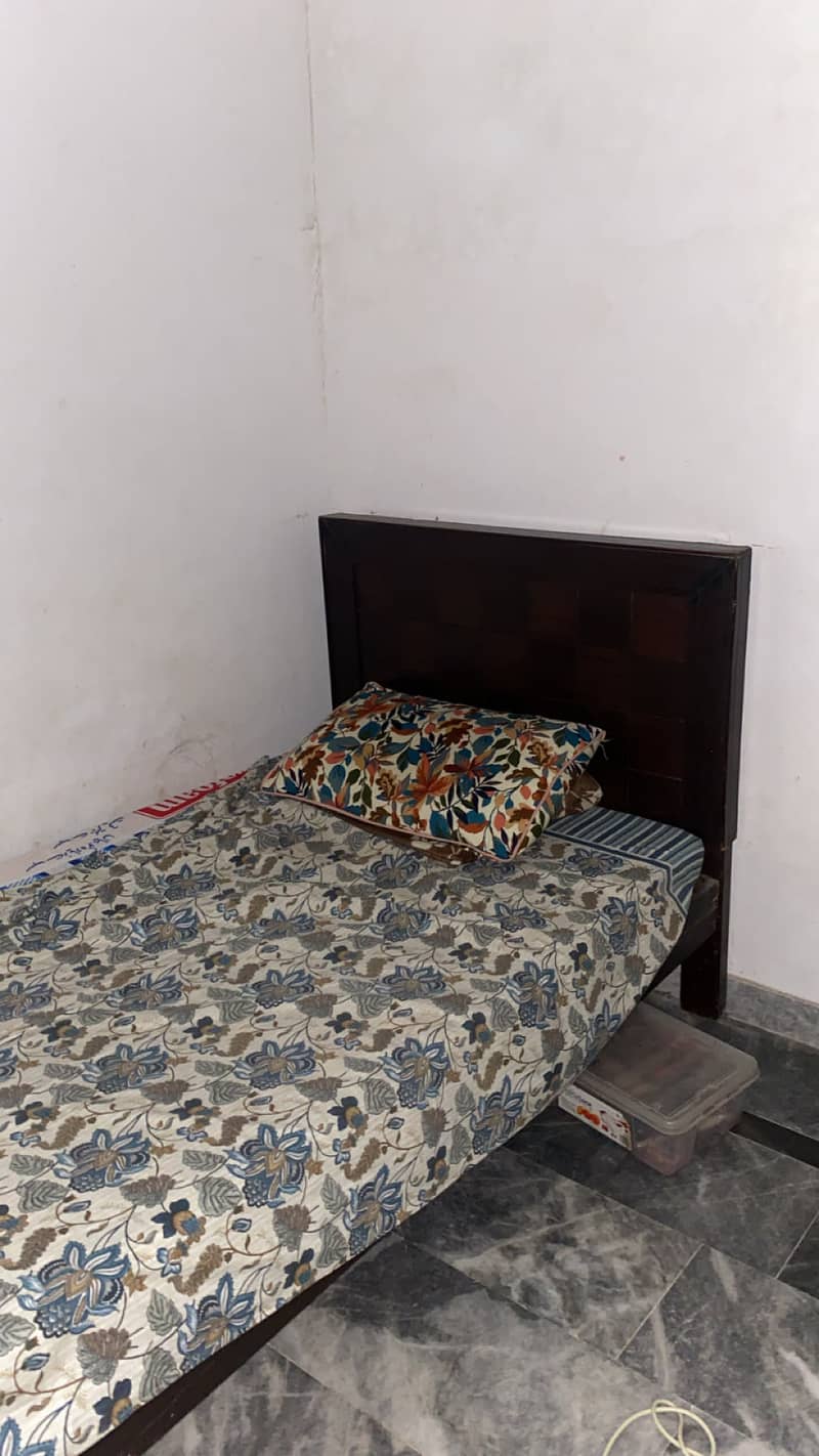 Two single beds 0