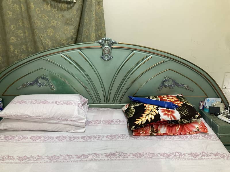 Bed set with sofa 0