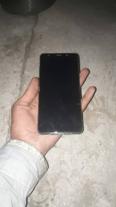 Samsung A7 side display crack but its smooth working