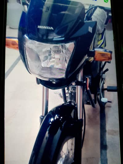 new Honda pridor10/10condtion
