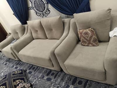 7 seater sofa for  sale