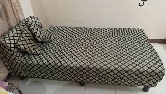 Sofa come bed