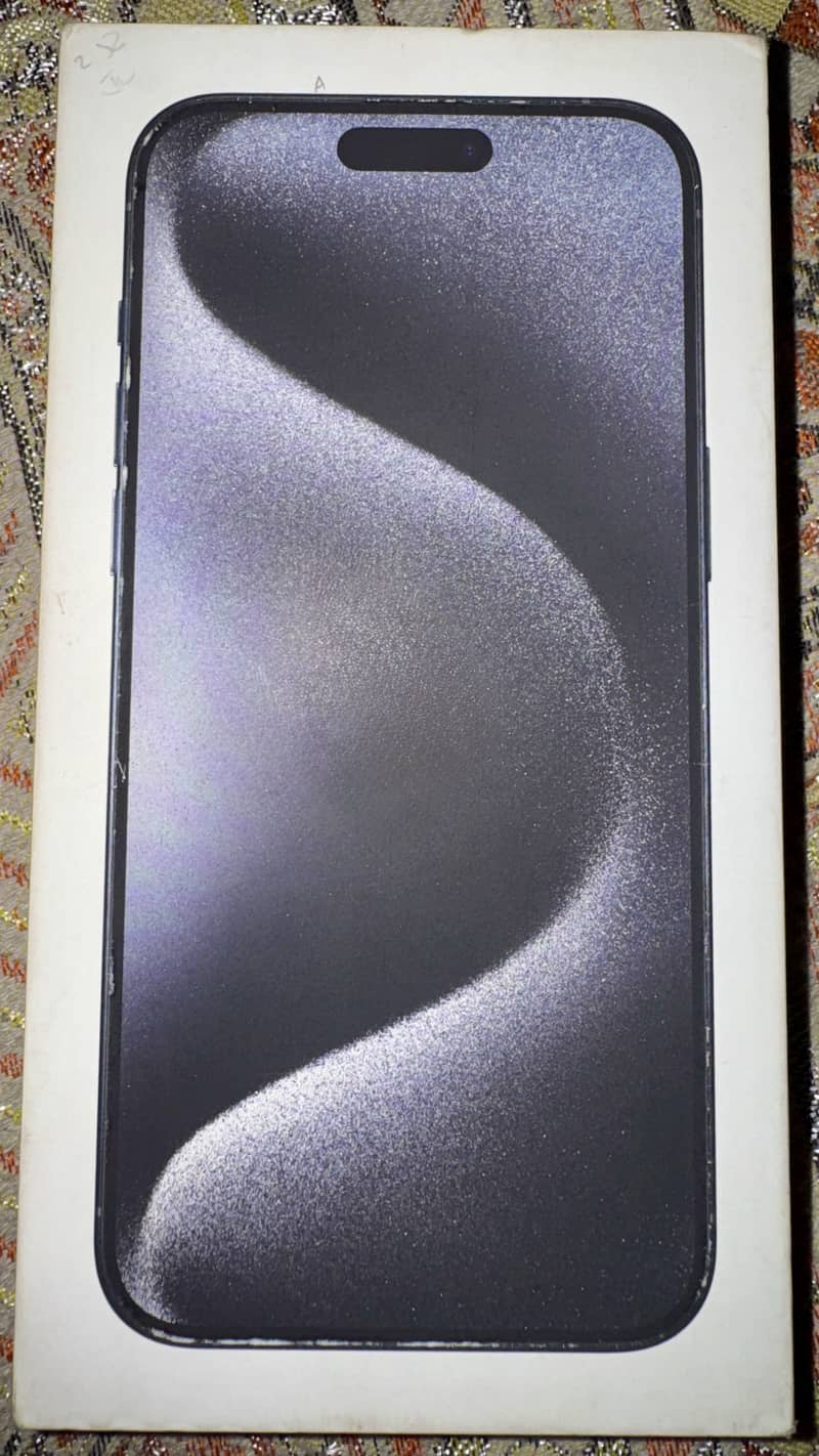iPhone 15 pro max 5
