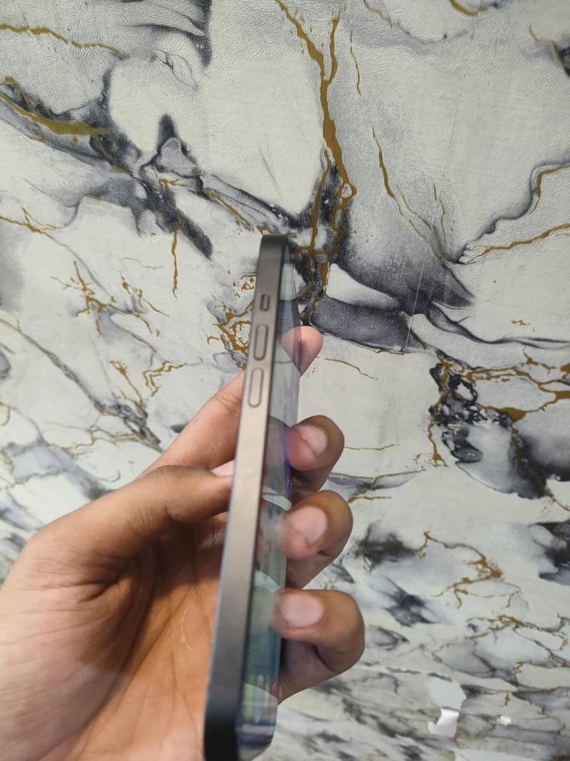 iphone 14 4
