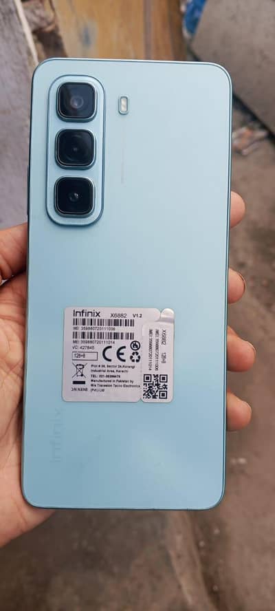 8+8Ram 128Gb Rom
