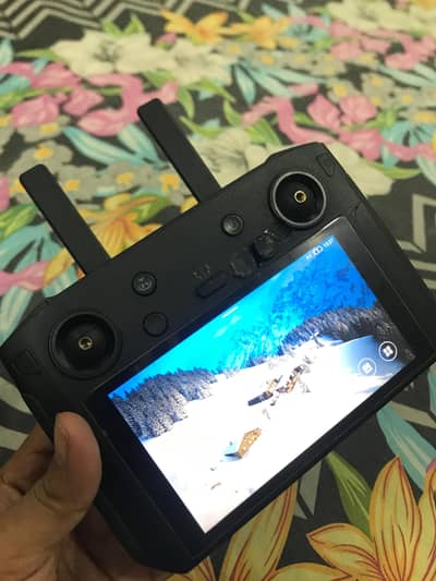DJI Smart Controller HDMI Output