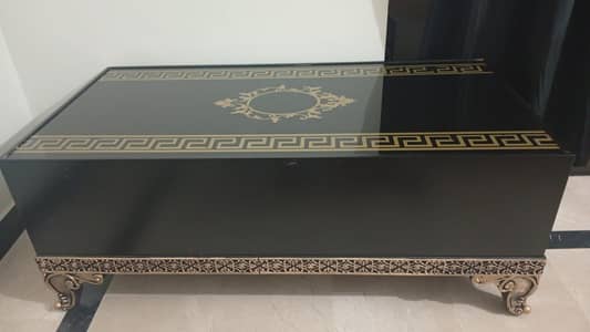 2 tables for sale